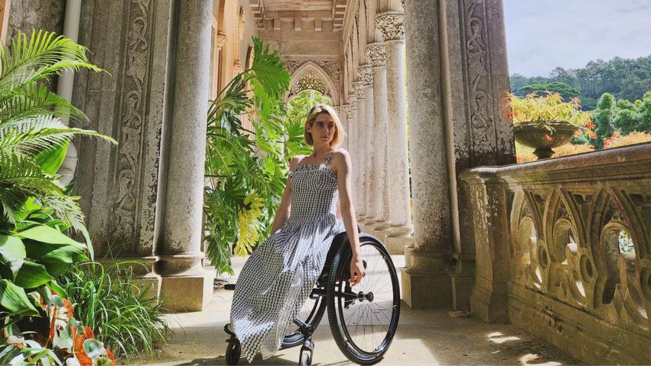 This girl runs Victoria's secret runaway in a wheelchair This is Bri Scalessa's story